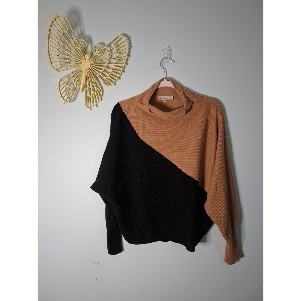 Philosophy Republic Clothing Colorblock Ribbed Batwing Sweater Tan Black Large